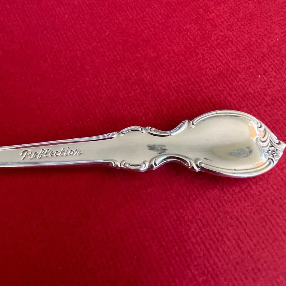 Rogers Bros. Silverplate Sugar/Jelly Scalloped Spoon